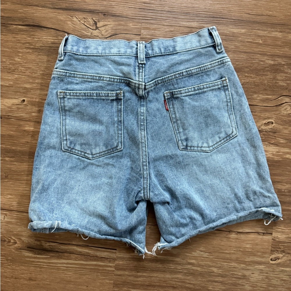 Stradivarius jeans Blue Denim Women's Shorts with Daisy Embroidery - Picture 6 of 9